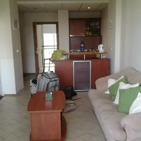 Luxury 4 Star Complex, Beach Front, Perfect Location Heart Of Sunny Beach Appartement Slantchev Briag